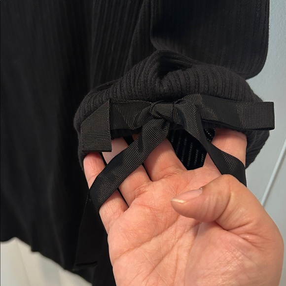 LOFT Black Puff Sleeve Blouse - Picture 2 of 3